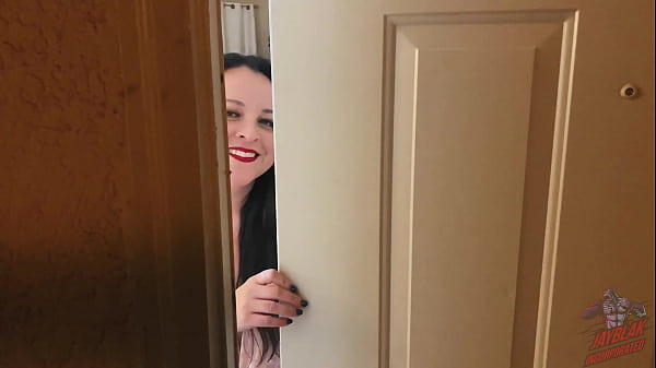 SHE'LL DO WHATEVER IT TAKES FOR HER PT.3, AMANDA THICKK