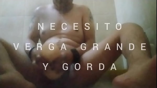 Jugando a ser cogido por uno mismo  