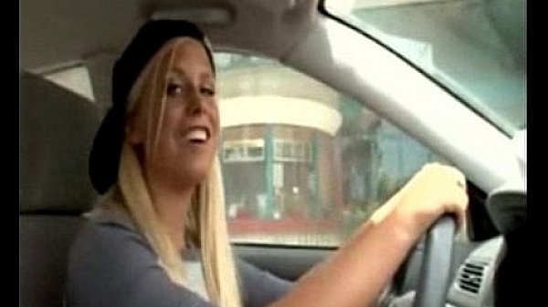 L&eacute;sbicas jogadoras de baseball transando em campo - www.arquivogls.com