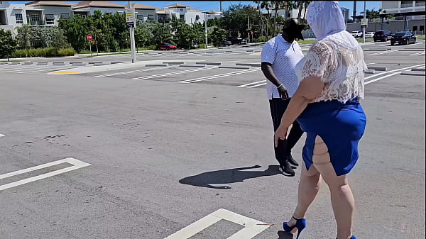 Got my pussy creampie by stranger  I met in parking lot - fat pussy  hijab Milf