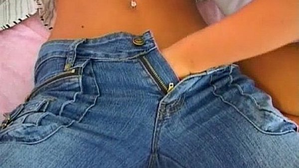 Hot blonde babes get horny making out