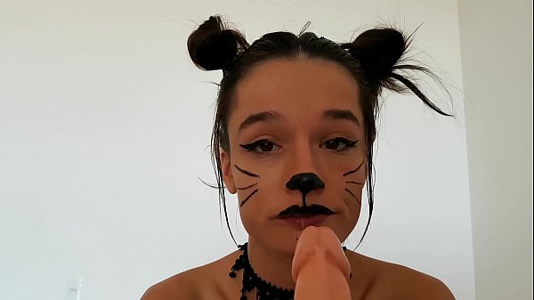 Cute kitty Gag on dildo  
