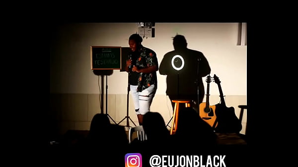 Primeira vez que fui na sexy shop, &eacute; um loucurada kkkkk  