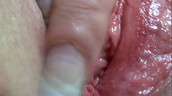 Caught on camera! My friend&rsquo;s naughty mom can&rsquo;t stop touching herself