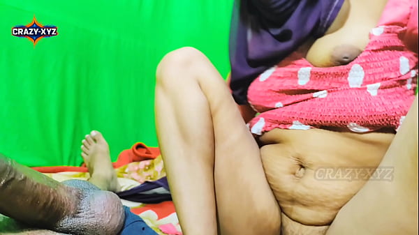 Desi virgin X girlfriend Tight pussy Sex Video, Desi Village X Girlfriend tight pussy first time sex