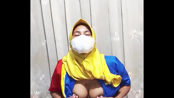 Gadis hijab indomaret masturbasi sebelum berangkat bekerja