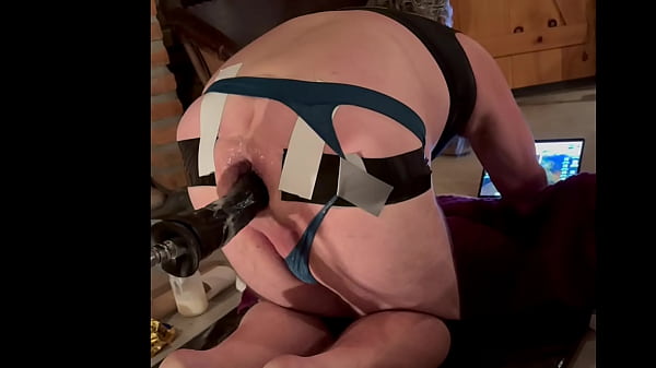 Follando mi co&ntilde;o descuidado  