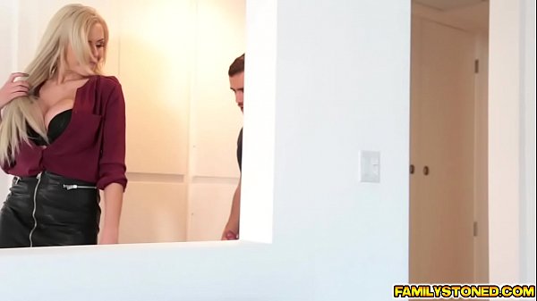 Hot milf Elle got her pussy stuffed with a young cock