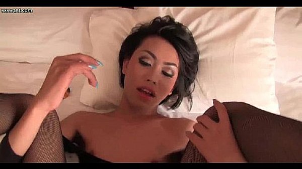 Beautiful shemale dildoing and giving blowjob