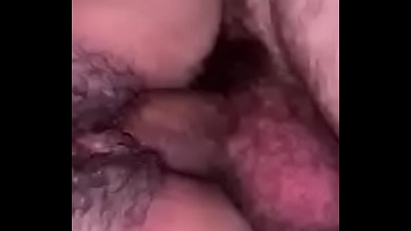 Sendo arrombada pelo novinho 