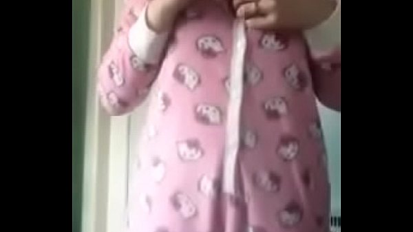 Amiga masturb&aacute;ndose