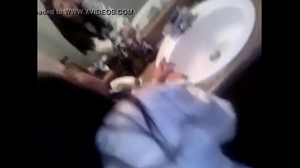 Amateur raw anal in front of mirror