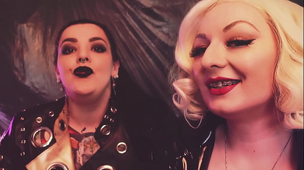 Smoking Hot Latex MILFs Deep Strap-on Fuck!