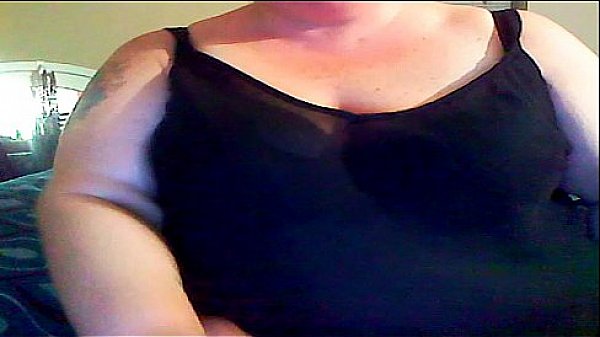 BBW fucks cunt with big red dildo