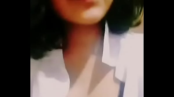 Puta ense&ntilde;a tetas