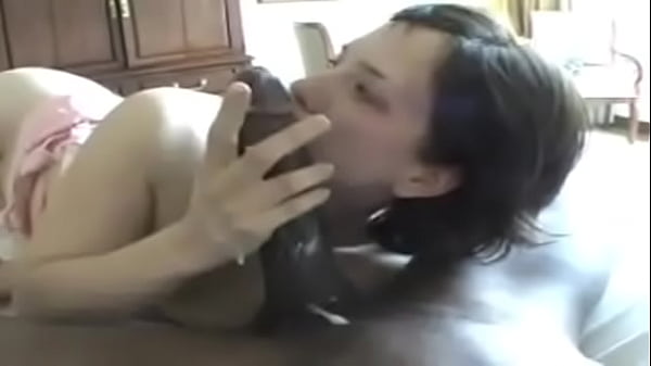 white girl suckin' dick beggin' for cum