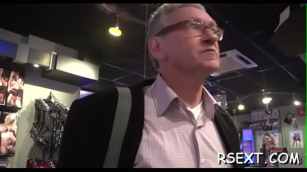 Naughty chick takes it hard