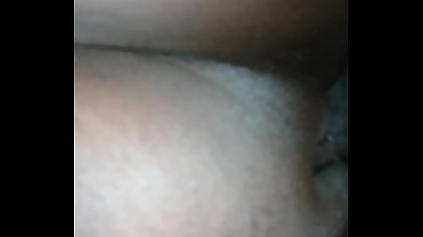 Pretinha Neves da buceta vermelha