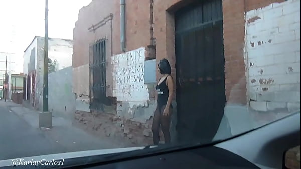 Gatita dressed as a whore in the street @KarlayCarlos1