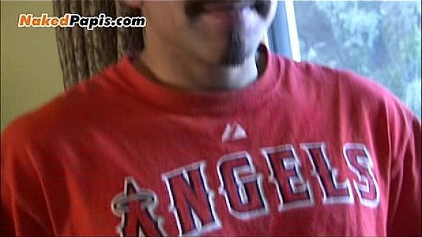 Gay Latin man verga grande