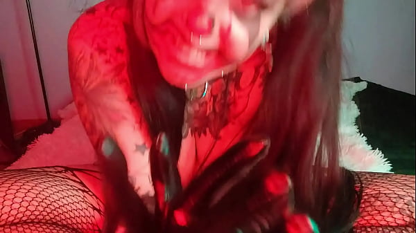 Creepy sexy, tattooed clown girl with big boobs and nice ass squirts special for you