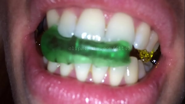 Eating (Silvia) Video 2 Preview  