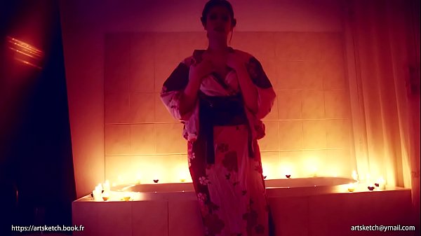 Alixia busch video sexy and hot take nice bath with candles 