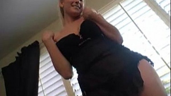 Busty amateur Autumn masturbates her pussy with toy