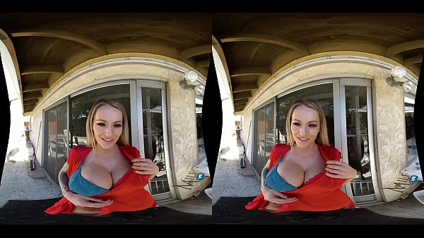 Virtual Sex with Busty Blonde MILF Natasha Starr!