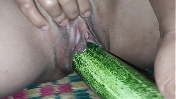 Giving her Drivers Lessons, but i end up fucking her somewhere outdoor in the back of my car