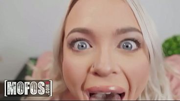 MOFOS - Alexis Kay, Charles Dera - Sleazy E-Girl