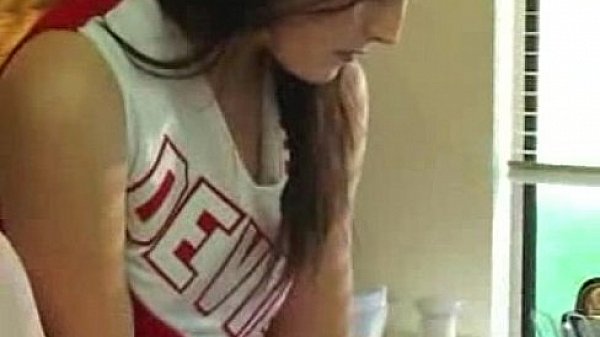 cheerleader-diaries-4-scene1 low