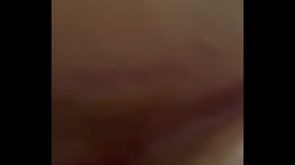 Esposa louca pra dar pra outro e gozar muito sentindo outro pau, quer ir em balada liberal. 