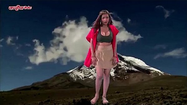 Desi Sexy Dance   Pappi Chappi Languriya   Bundeli Lok geet   Anuradha Neeraj and Party