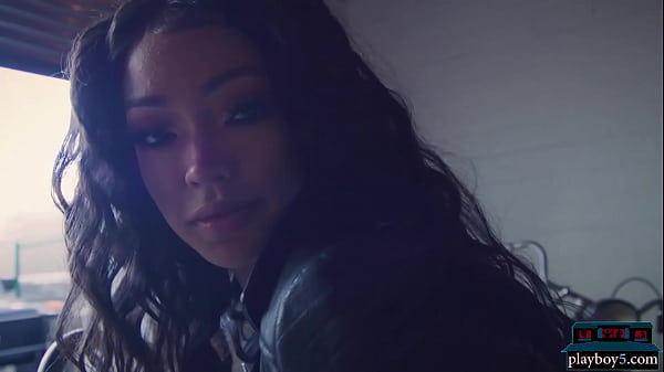 Big ass black MILF pornstar Harley Dean gets fully naked in a bike shop  