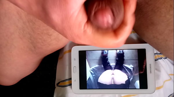 Me boy a cojer esta. Rica  Nalga algun dia.  ...