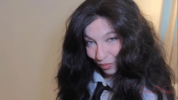 School-Girl Let's me Fuck her Quickly before Her Parents get Home