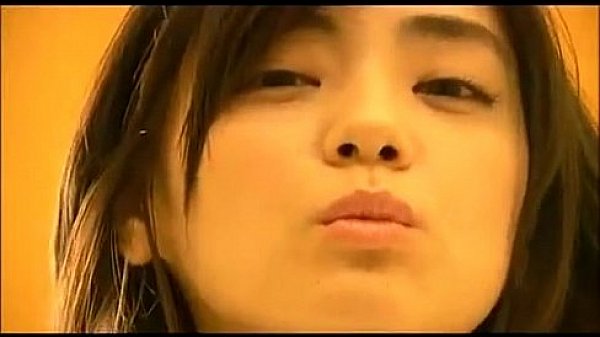 Clip Hot girl xinh nhu thien than.FLV