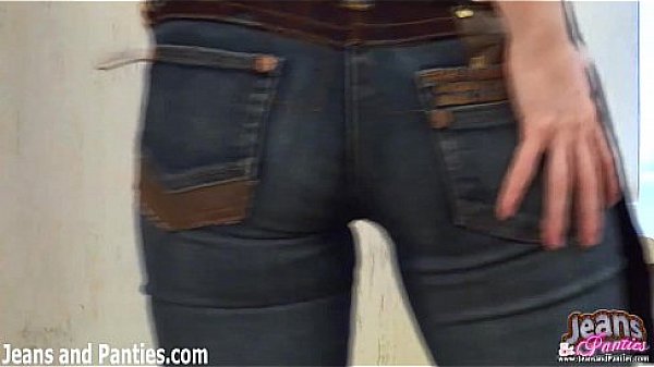 Beautiful petite teen Carolina in tight blue jeans