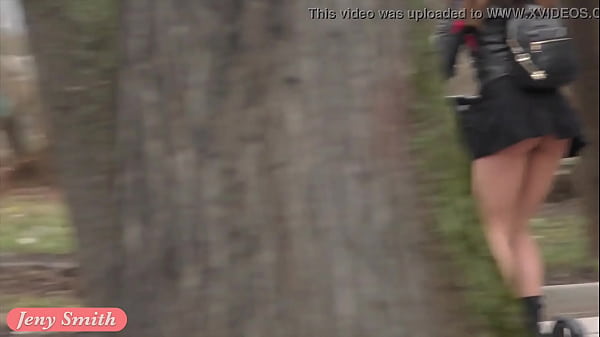 Jeny Smith seamless pantyhose public upskirt 