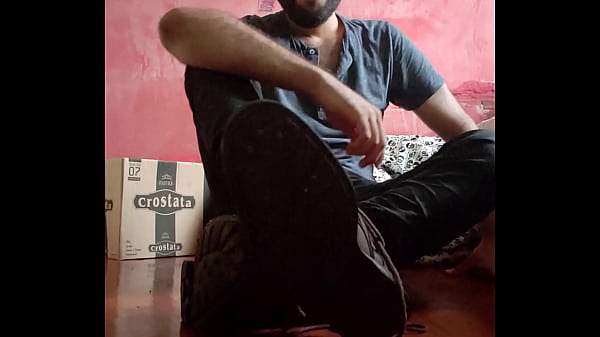 After work. US 12 feet 