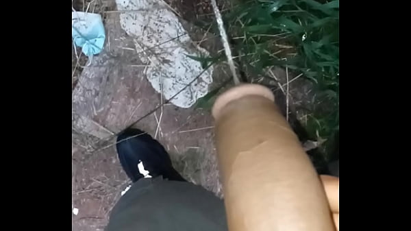 BBC PISSING IN THE HOOD STORE