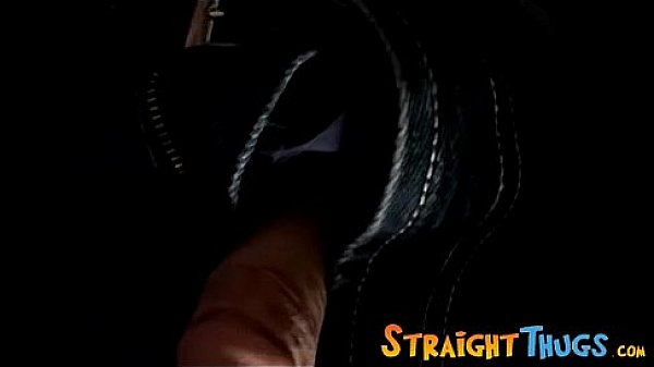 Amateur thug masturbating in the dark