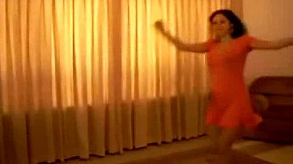 -mino- Sexy Bakar Arabic Dance