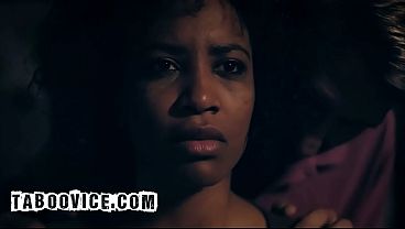 Pervy Photographer Has Sex With Black Babe After The Session  