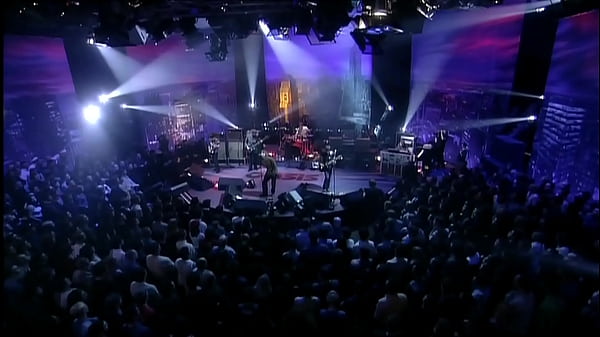 Liam y Noel Gallagher eyaculan un temazo en vivo!