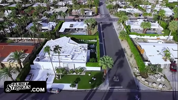 Perfect Cutie Makes Stepdad Feels Special For Day 