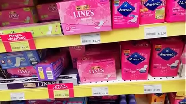 DiaperOutdoorAndChange 06 11.avi