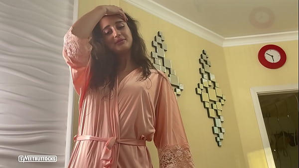 Stepmother seduced her stepson into anal sex