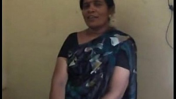 2013-04-09-HardSexTube-Tamil Bhabhi New Video Nude  BJ  Fucked Doggy wid Audio Kingston.avi